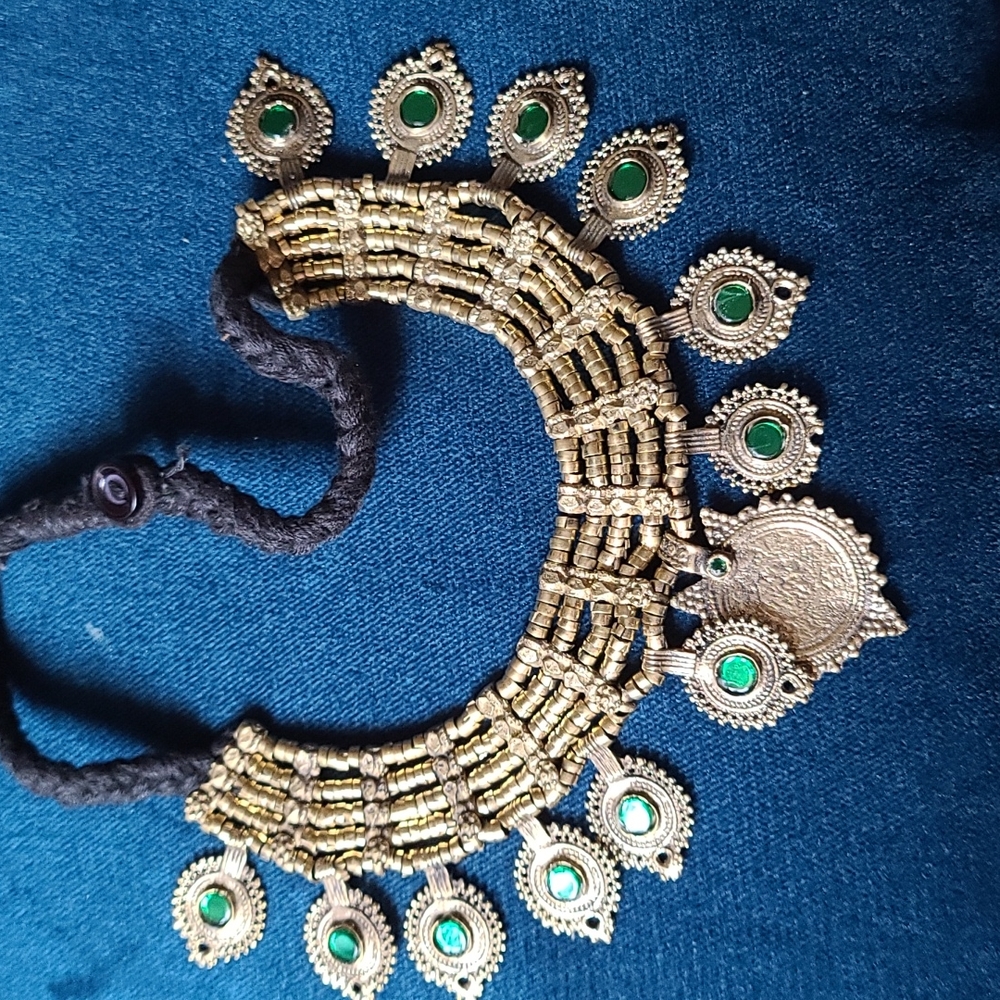 Jewelry - Picture 4 of 6